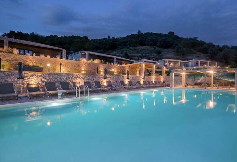 هتل Elimnion Resort