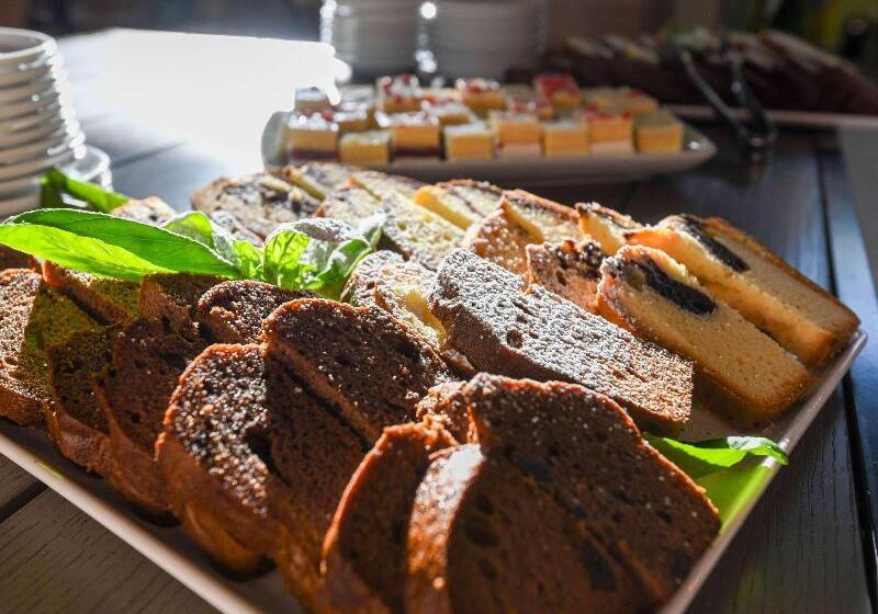 Отель Ibis Styles Venus