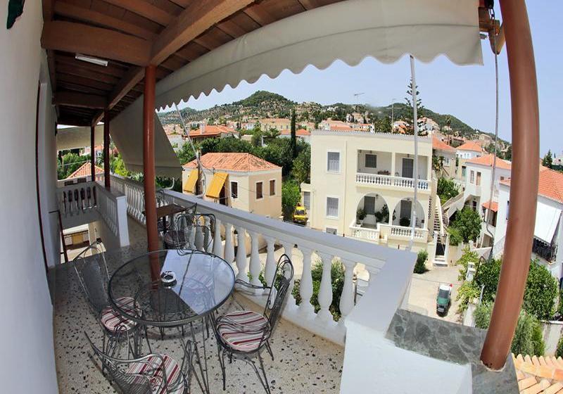 בית מלון כפרי Kamelia