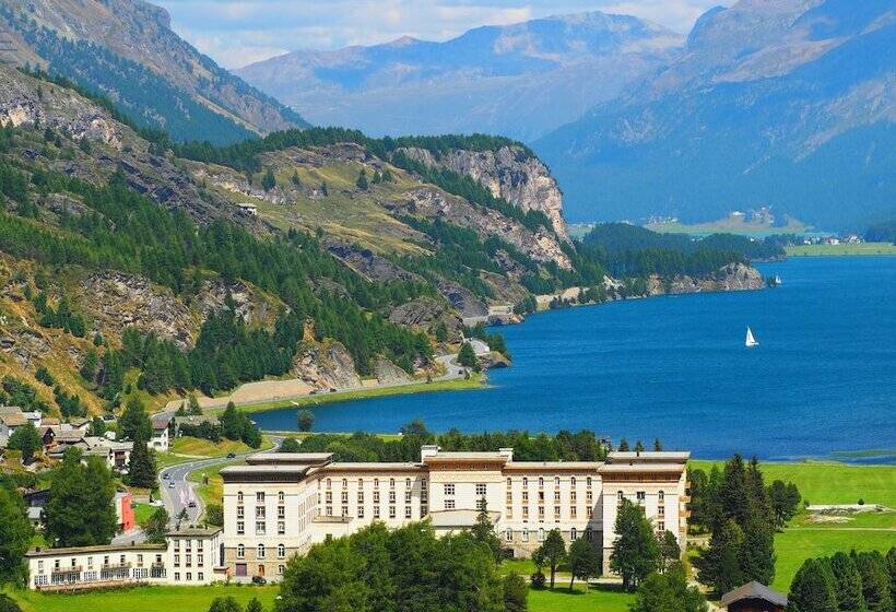 فندق Maloja Club House