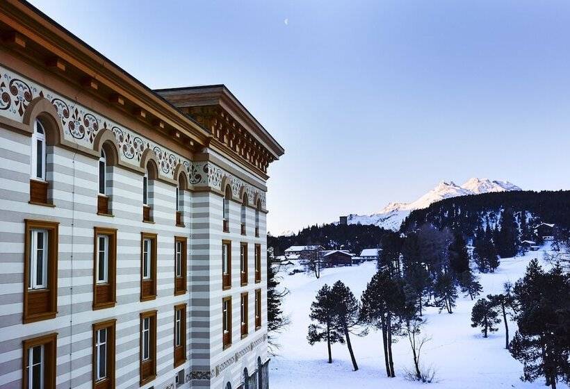 ホテル Maloja Club House