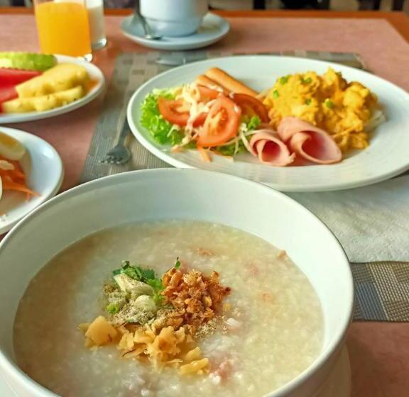 Mayflower Grande Hotel Phitsanulok