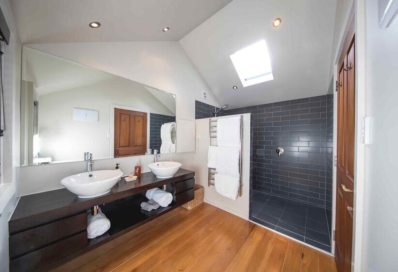 호텔 Minaret Station Alpine Lodge