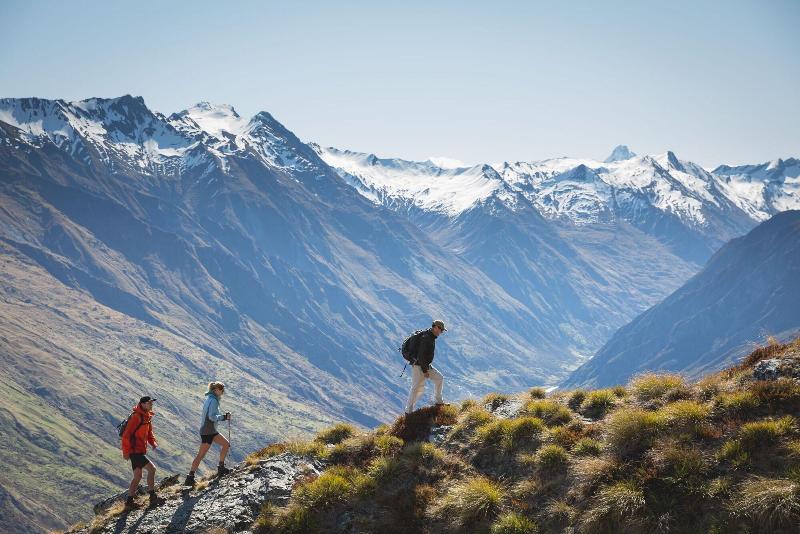호텔 Minaret Station Alpine Lodge