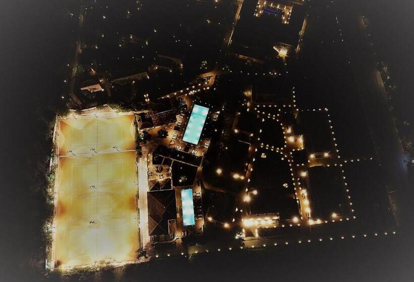 בית מלון כפרי Mystras Grand Palace Resort & Spa