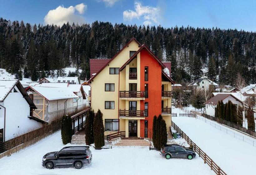 Отель Pension Valeria