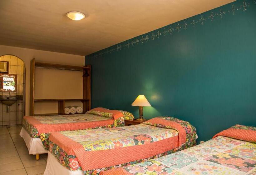 هتل Pousada Bemvira