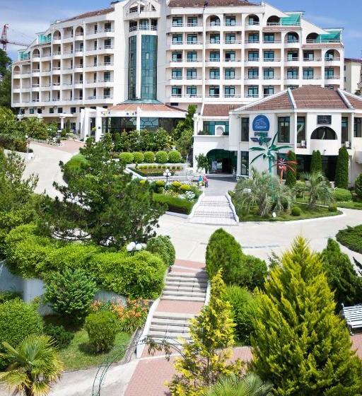 هتل Sanatorium Oktyabrskiy