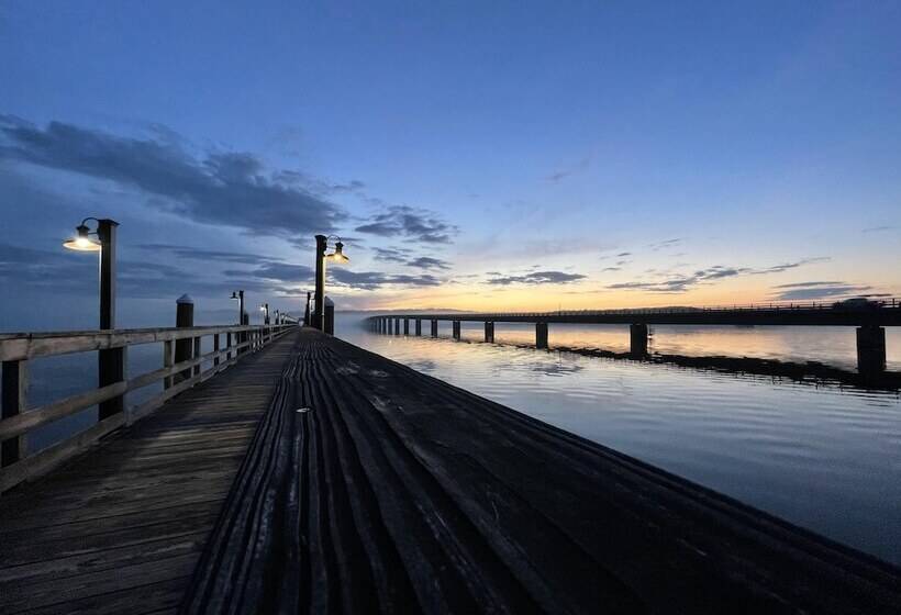 فندق Sheepscot Harbour Village Resort