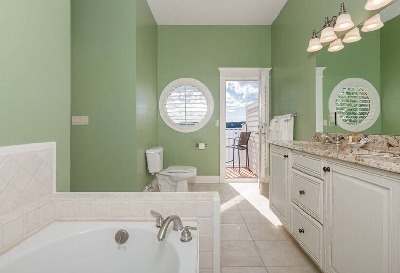 فندق Sheepscot Harbour Village Resort