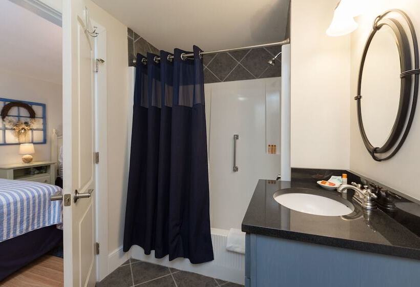 فندق Sheepscot Harbour Village Resort