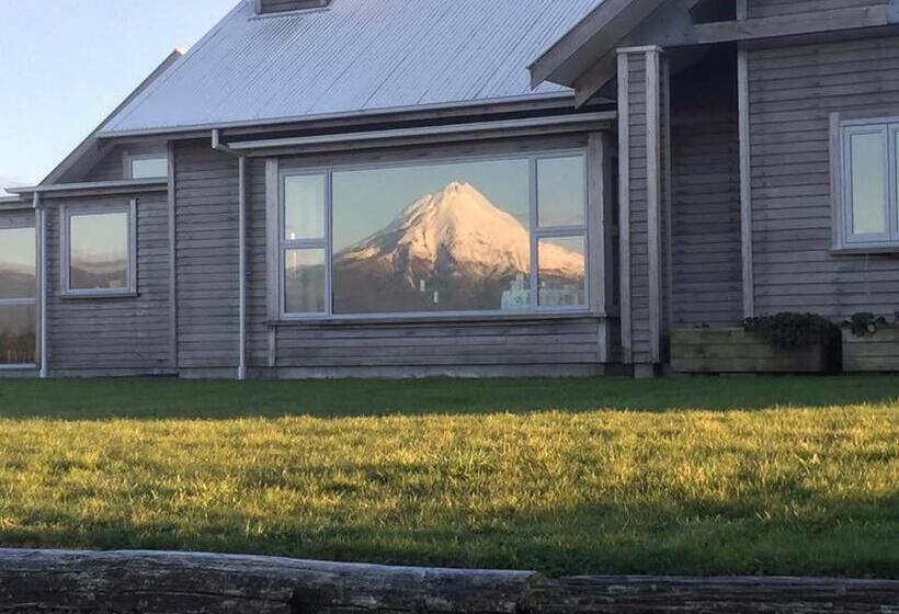 בית מלון כפרי Taranaki Country Lodge
