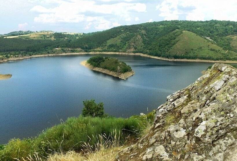 בית מלון כפרי Vvf Aubrac, Chaudes Aigues