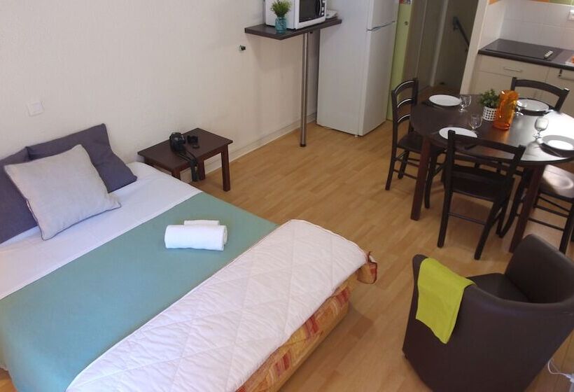 Отель Vvf Sud Aveyron