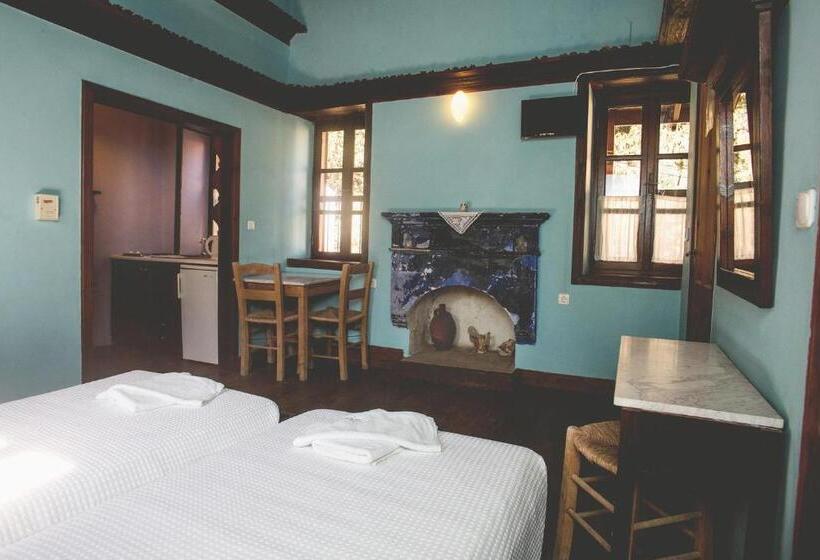 Karnayo Traditional Houses