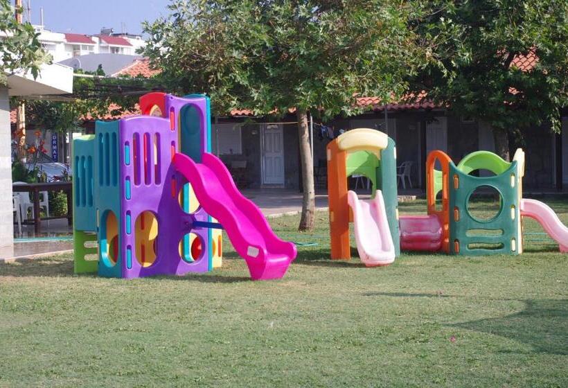 Santa Rosa Hotel & Beach