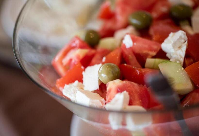 Santa Rosa Hotel & Beach