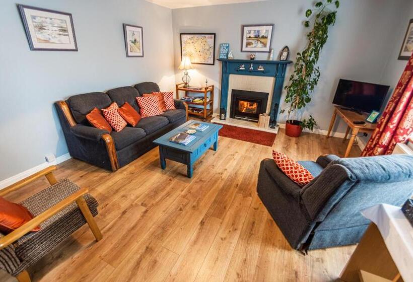 Seawinds Bed And Breakfast