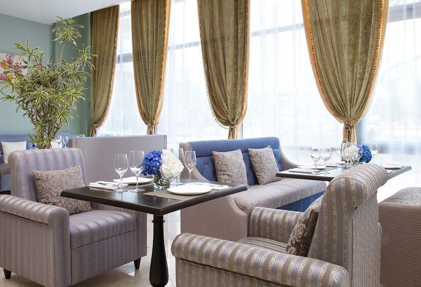 Zvyozdny Hotel Wellness & Spa