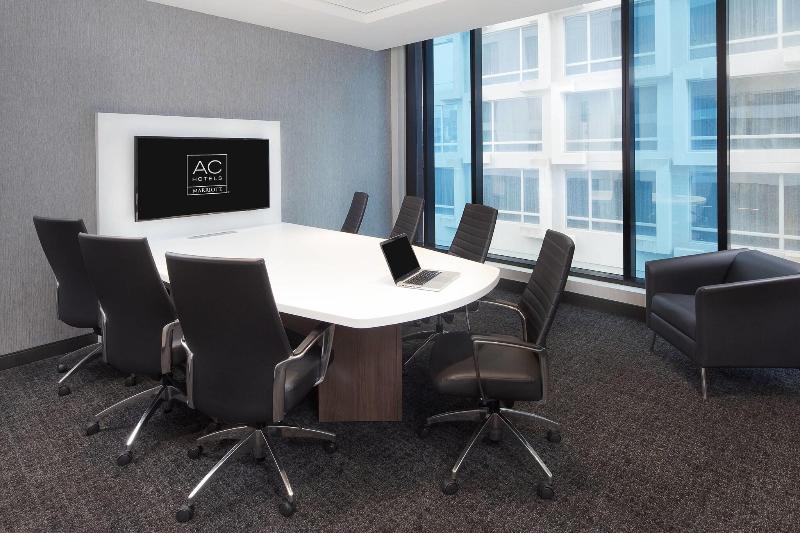 فندق Hôtel Ac Montréal Centre Ville