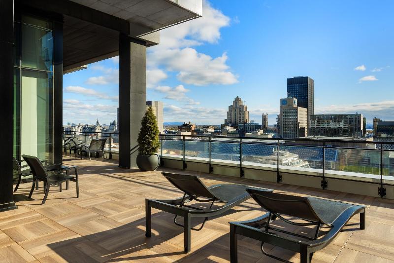 בית מלון כפרי Hôtel Ac Montréal Centre Ville