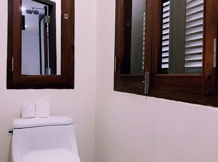 Отель Ancient Luang Prabang