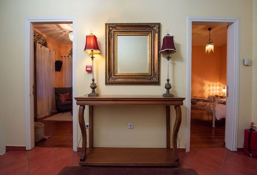 酒店 Archontiko Argyro