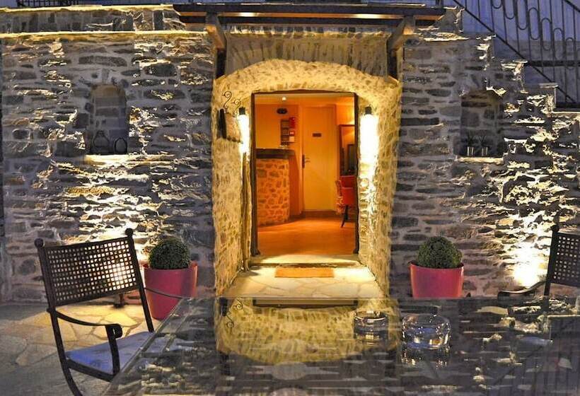 酒店 Archontiko Argyro