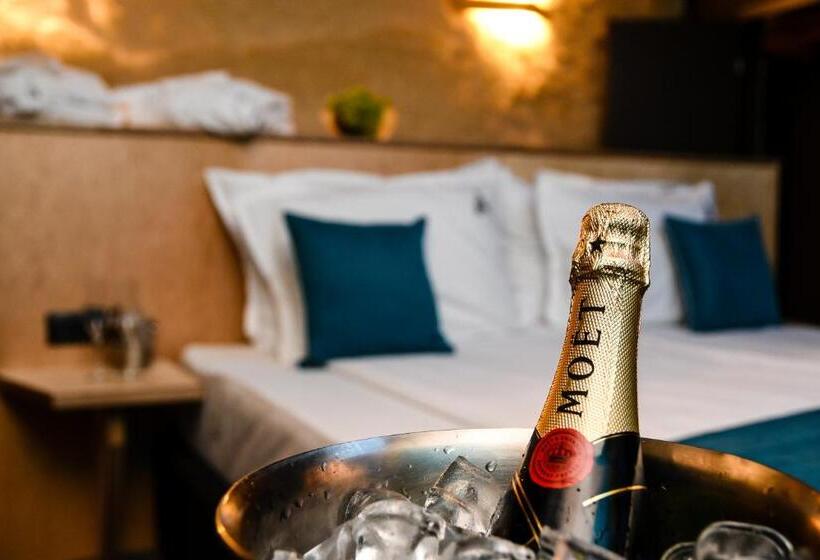 فندق Arte Spa & Park