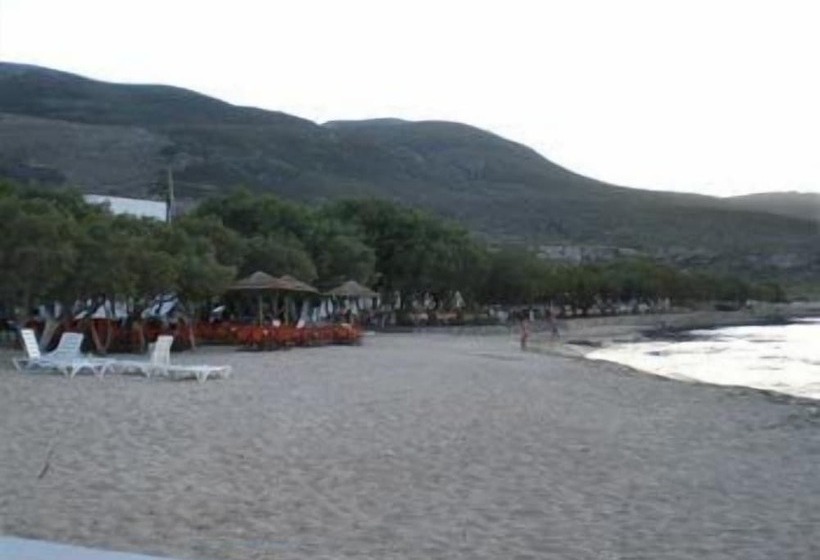 فندق Athena Apartments & Studios