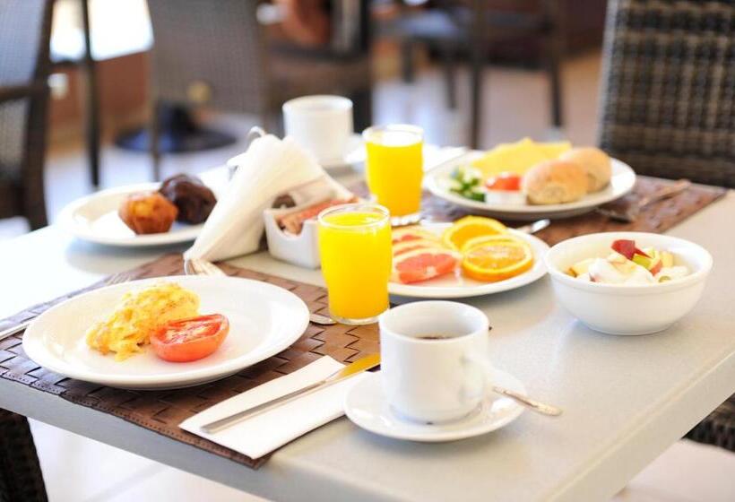 Отель Caldera Bay