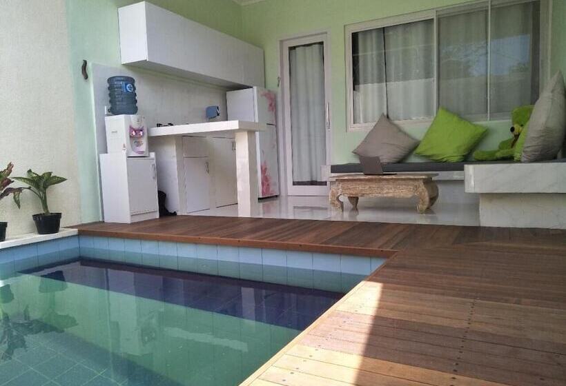 בית מלון כפרי Bali Paradise Suites Seminyak