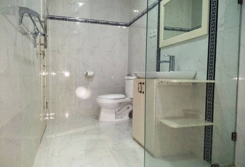 בית מלון כפרי Bali Paradise Suites Seminyak