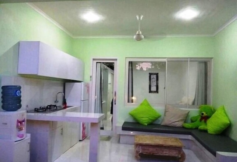 בית מלון כפרי Bali Paradise Suites Seminyak