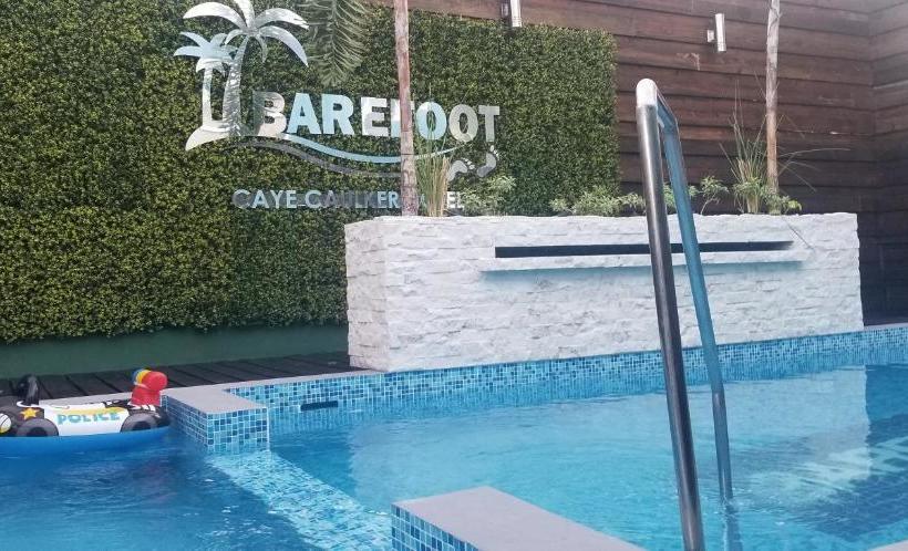 בית מלון כפרי Barefoot Caye Caulker
