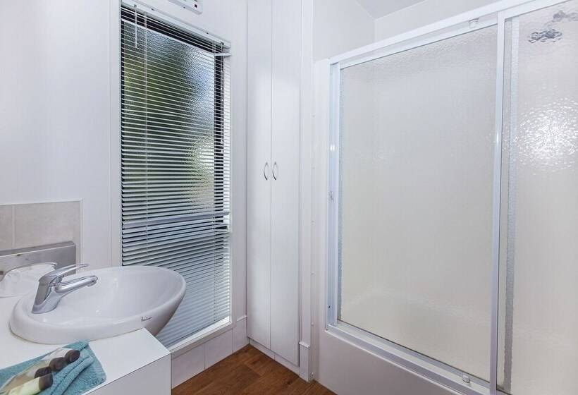 هتل Echo Holiday Parks   Naracoorte