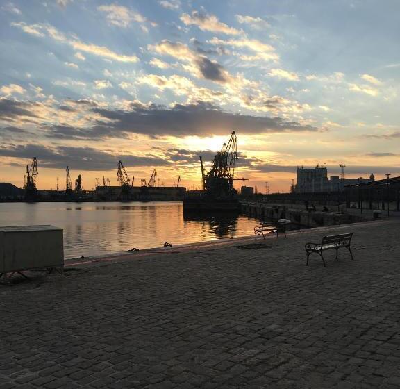 בית מלון כפרי Caro Apartments & Rooms