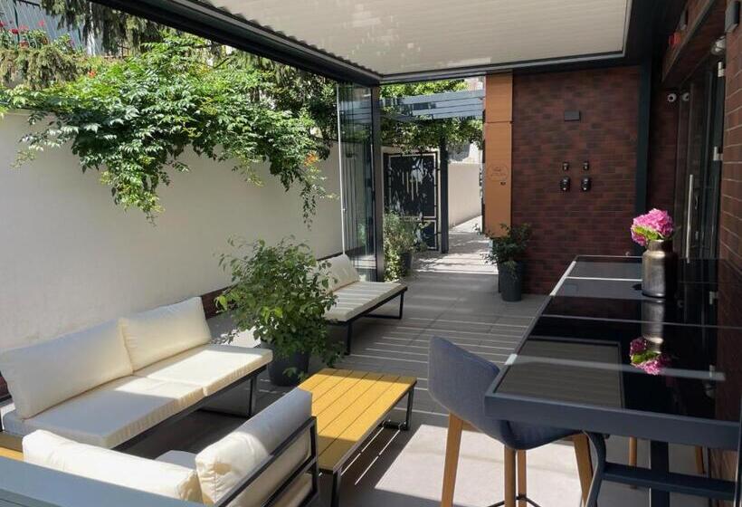 בית מלון כפרי Caro Apartments & Rooms