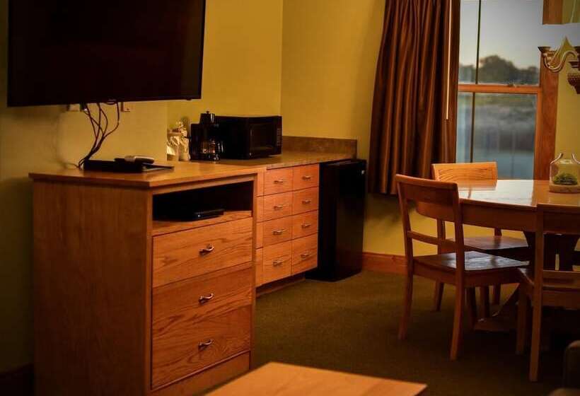 فندق Champions Black Bear Lodge