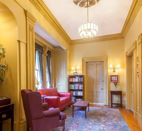 فندق Chipman Hill Suites - 9 Chipman Hill