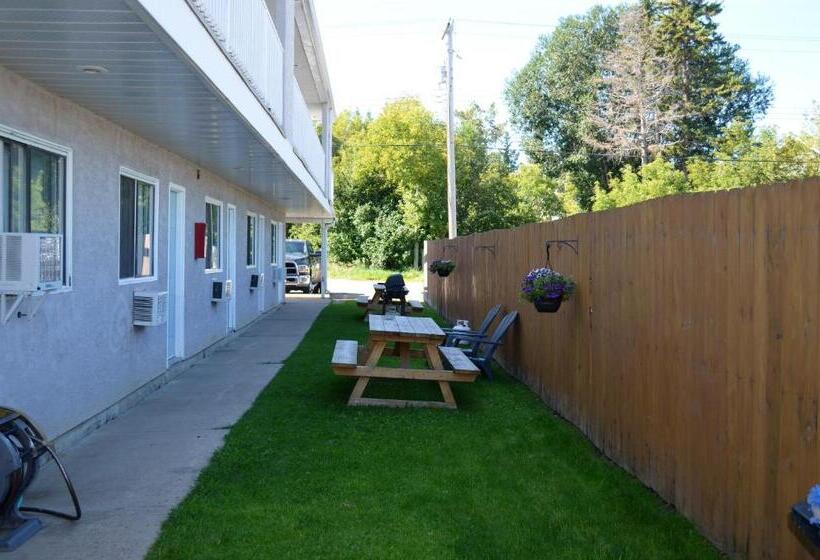 فندق Edgewater Inn