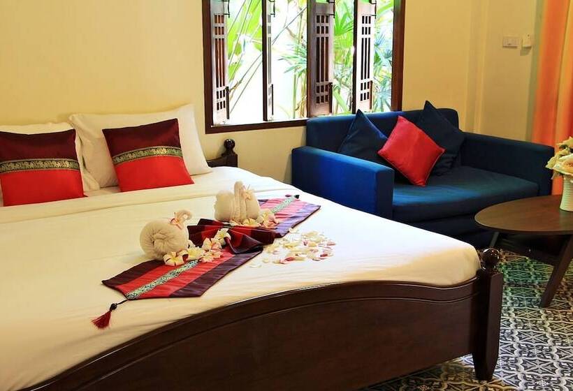 هتل Excellence Villas & Hostel