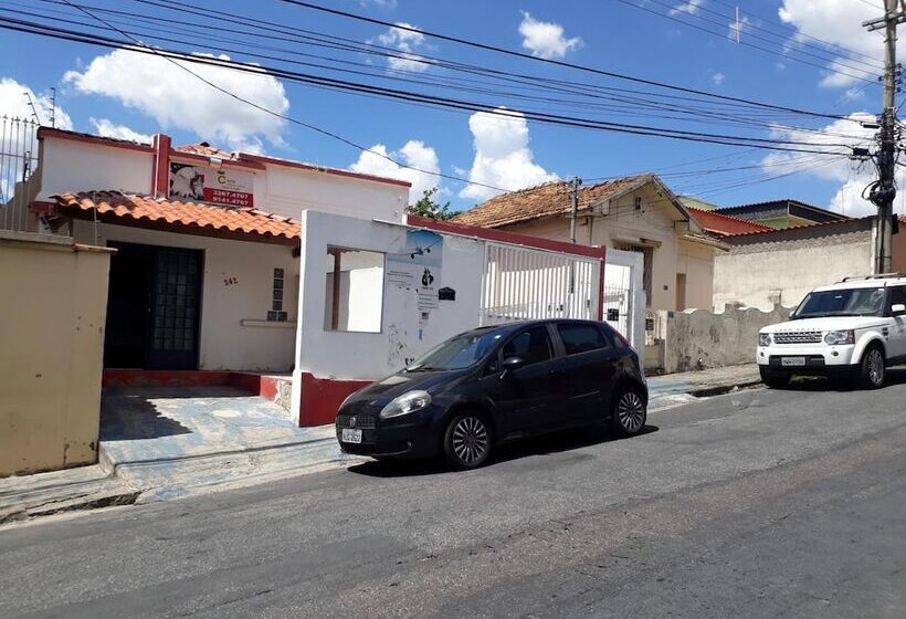 酒店 Flight Crew Hostel