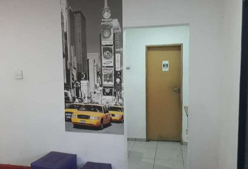 酒店 Flight Crew Hostel