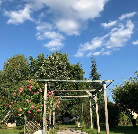 호텔 Galeria In The Garden