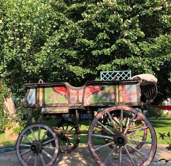 호텔 Galeria In The Garden