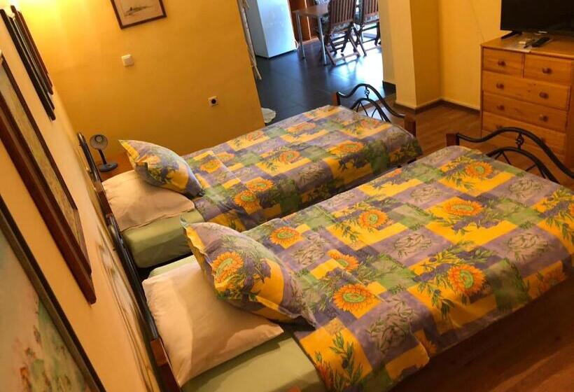 호텔 Galeria In The Garden