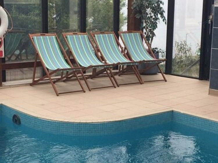 ホテル Hannafore Point