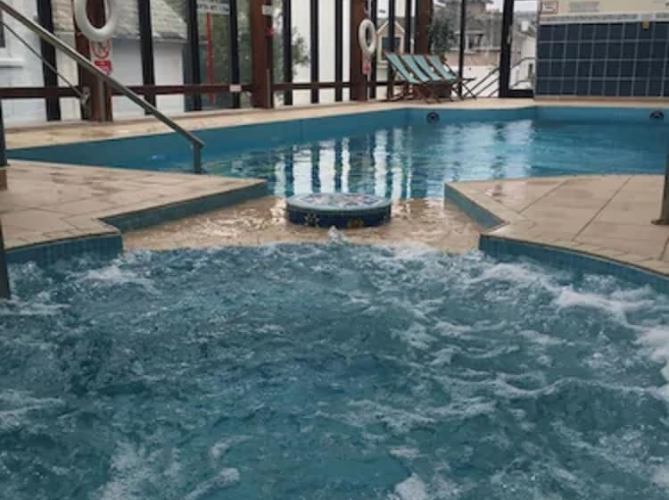 ホテル Hannafore Point