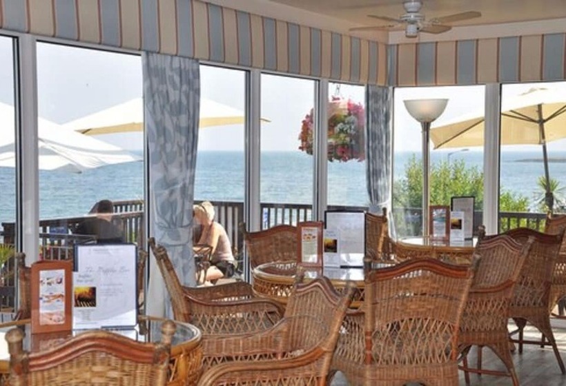 ホテル Hannafore Point